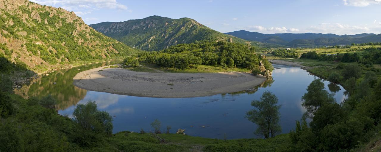 Villa Vulture Centre Eastern Rhodopes Madzharovo Exterior foto